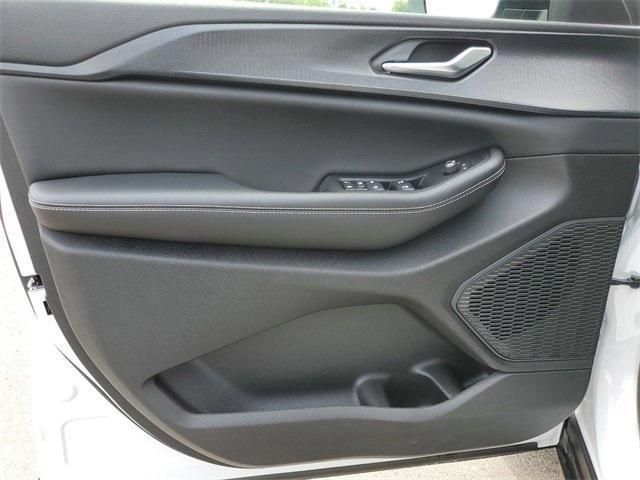 new 2023 Jeep Grand Cherokee car, priced at $29,999