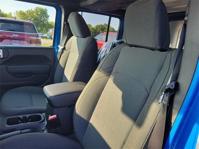 new 2025 Jeep Wrangler car, priced at $52,982