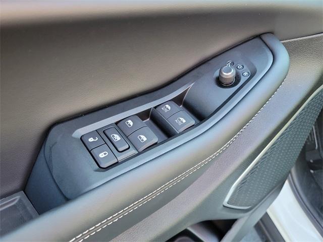 new 2025 Jeep Grand Cherokee car, priced at $53,355