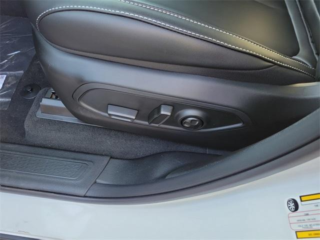 new 2025 Jeep Grand Cherokee car, priced at $53,355