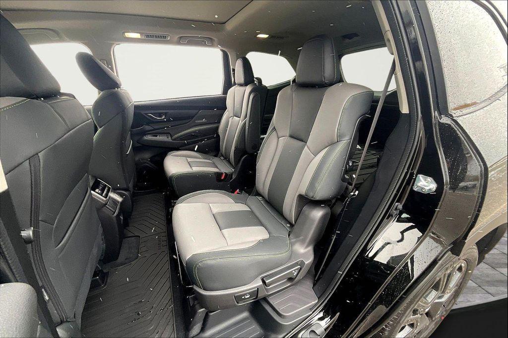 new 2025 Subaru Ascent car, priced at $43,300