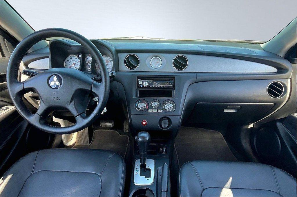 used 2004 Mitsubishi Outlander car, priced at $5,500