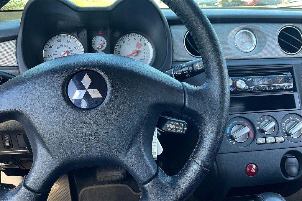 used 2004 Mitsubishi Outlander car, priced at $5,500