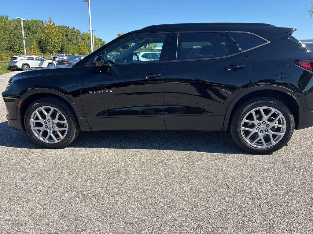used 2024 Chevrolet Blazer car, priced at $25,999