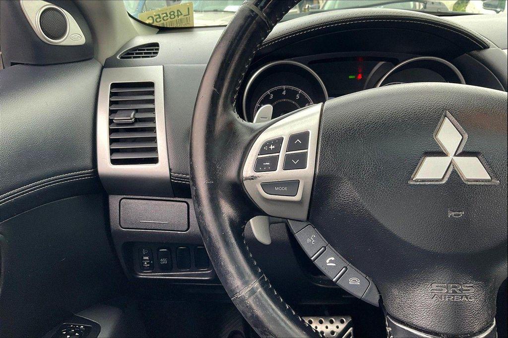 used 2010 Mitsubishi Outlander car, priced at $5,997
