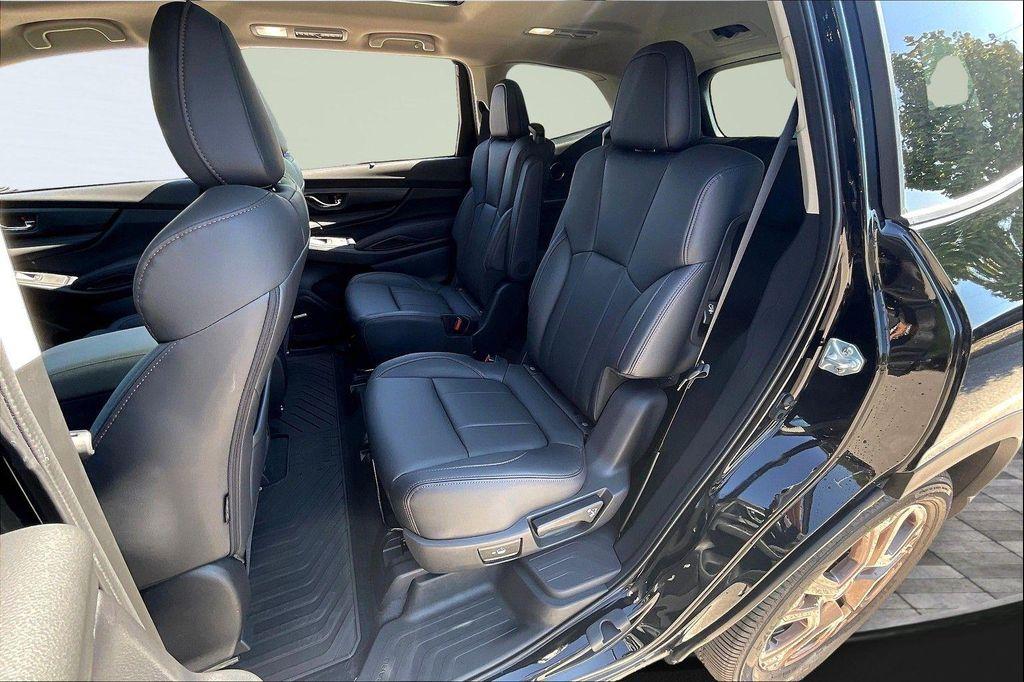 new 2025 Subaru Ascent car, priced at $48,674