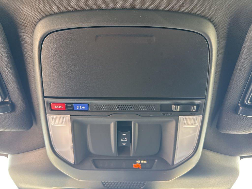 new 2025 Subaru Forester car, priced at $35,257