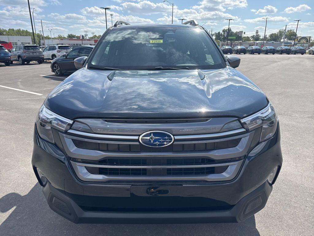 new 2025 Subaru Forester car, priced at $35,257