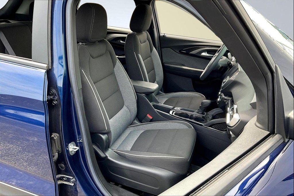 used 2022 Chevrolet TrailBlazer car, priced at $19,999