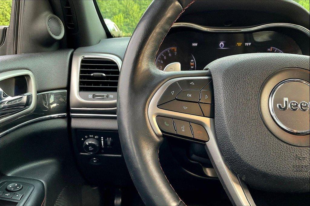 used 2018 Jeep Grand Cherokee car, priced at $17,989
