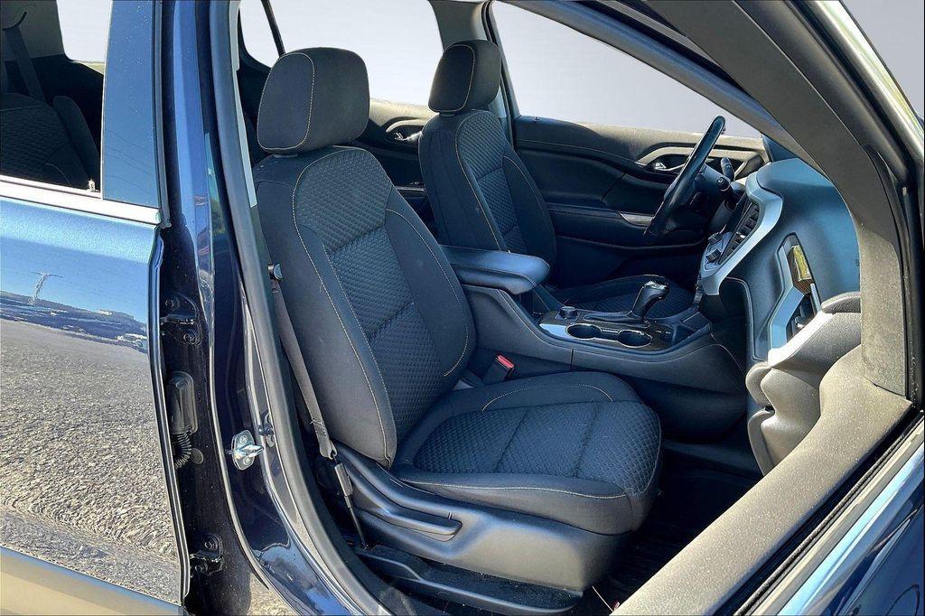 used 2019 GMC Acadia car, priced at $13,450