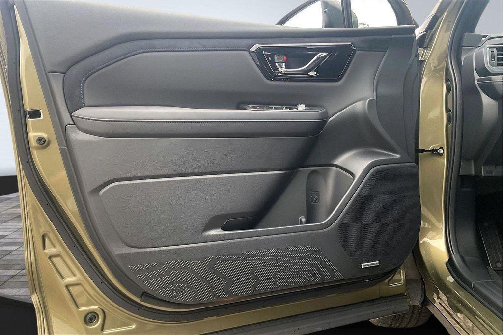 new 2025 Subaru Forester Hybrid car, priced at $40,727