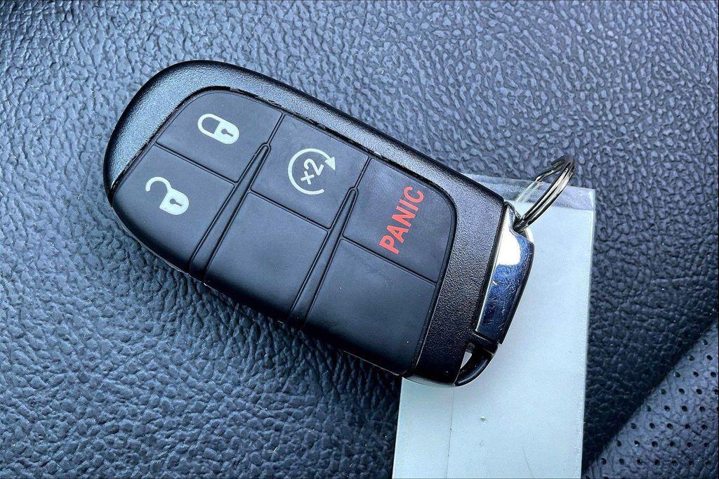 used 2022 Jeep Compass car, priced at $25,516