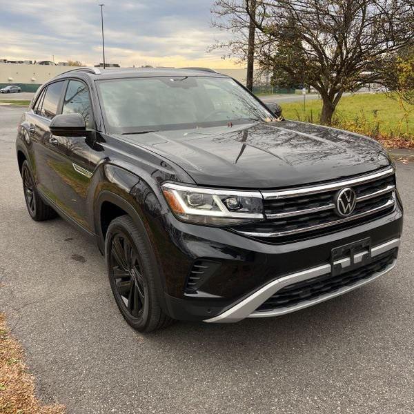 used 2021 Volkswagen Atlas Cross Sport car, priced at $28,984