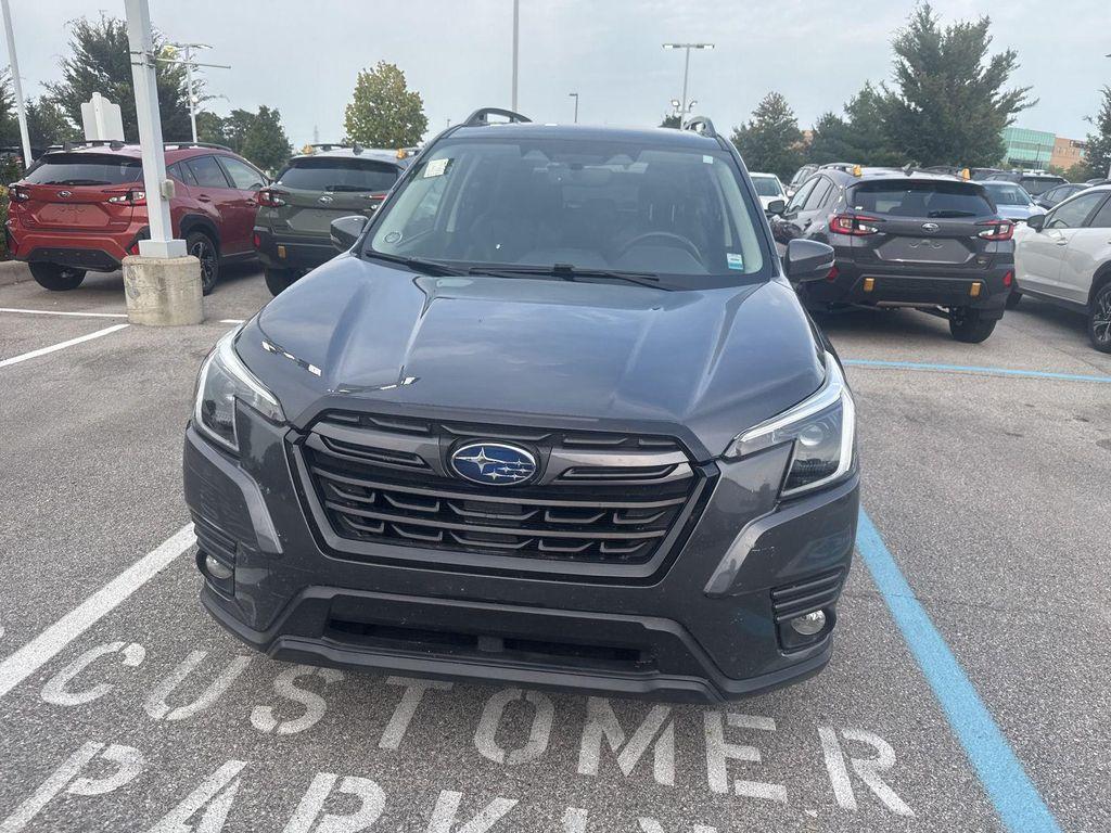 new 2022 Subaru Forester car