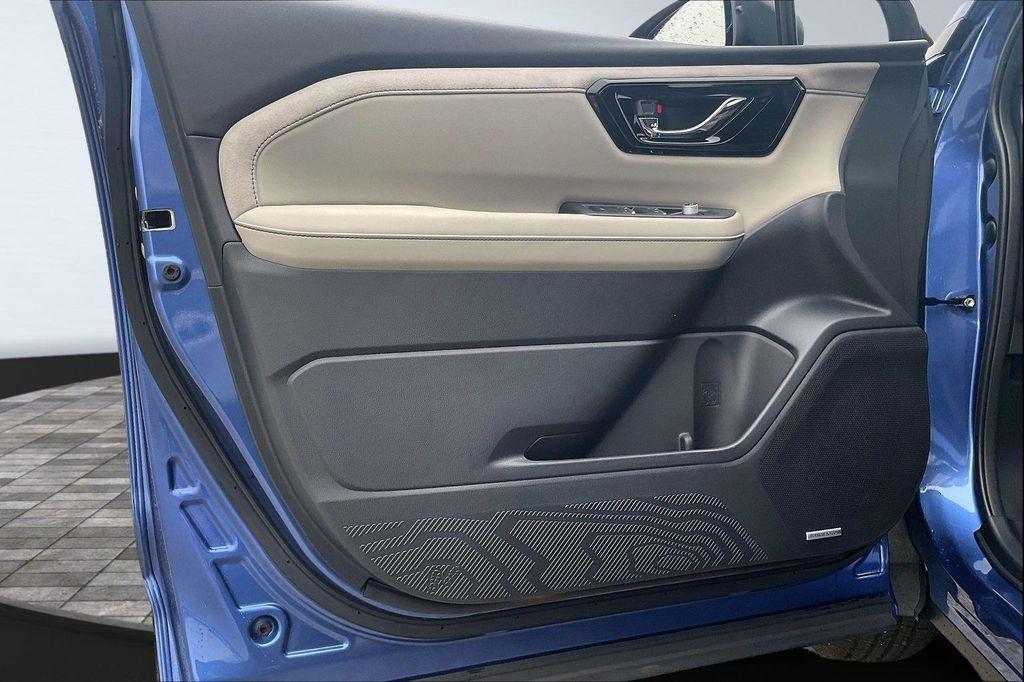 new 2025 Subaru Forester Hybrid car, priced at $41,102