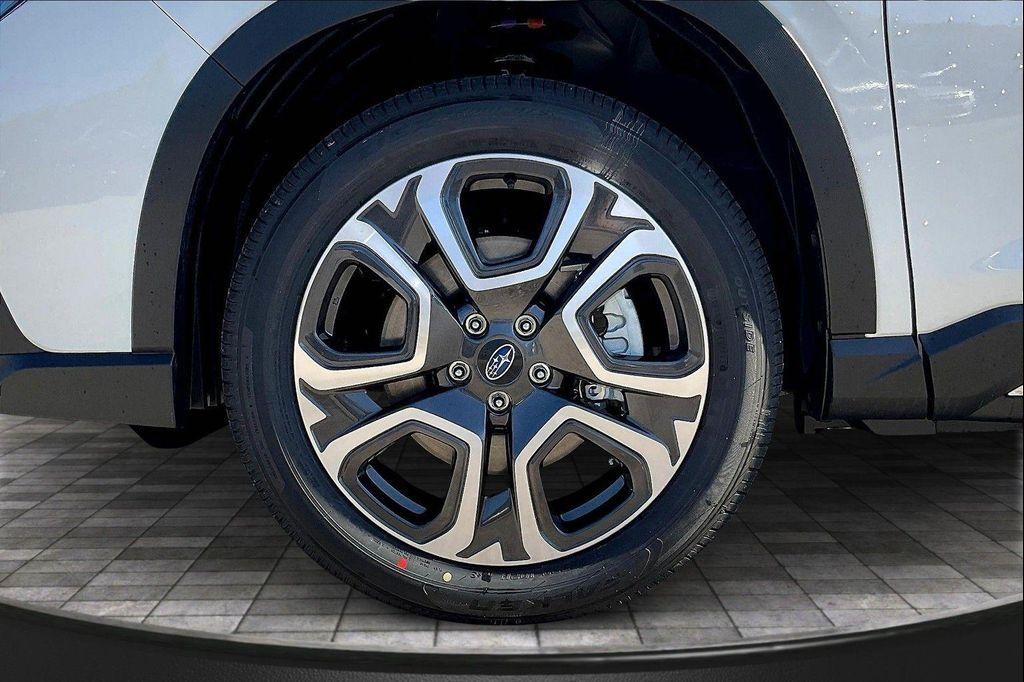 new 2025 Subaru Ascent car, priced at $50,871