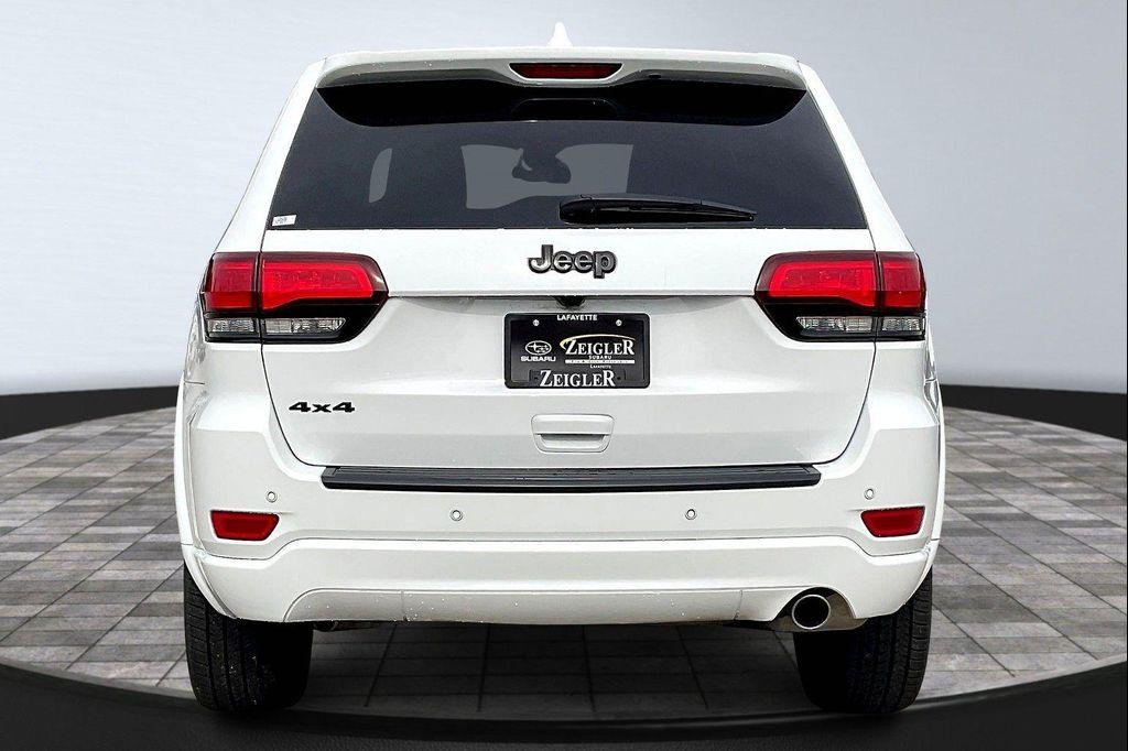 used 2021 Jeep Grand Cherokee car, priced at $21,559