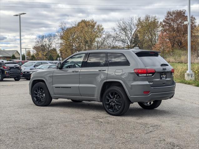 used 2022 Jeep Grand Cherokee car, priced at $32,055