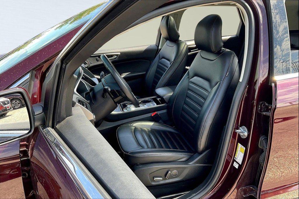 used 2019 Ford Edge car, priced at $12,940