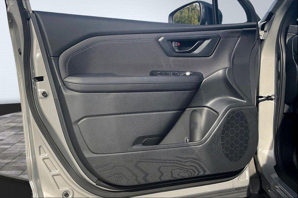 new 2025 Subaru Forester car, priced at $34,221