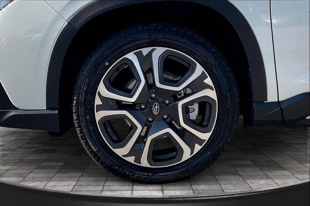 used 2024 Subaru Ascent car, priced at $33,290