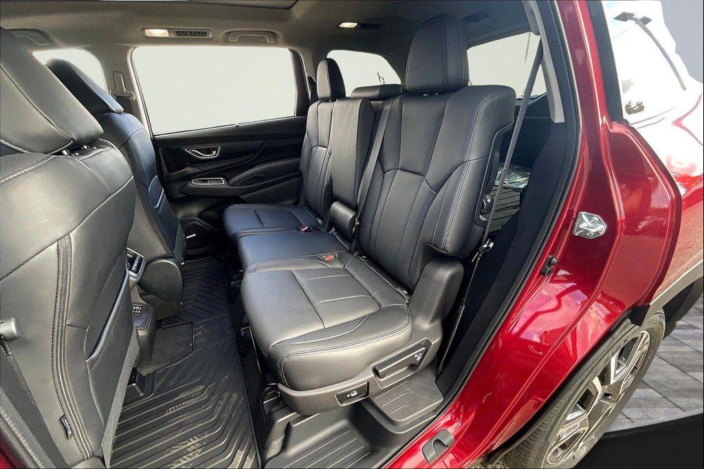 new 2025 Subaru Ascent car, priced at $47,762