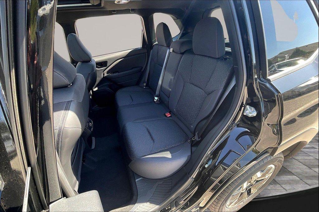 new 2025 Subaru Forester car, priced at $35,257
