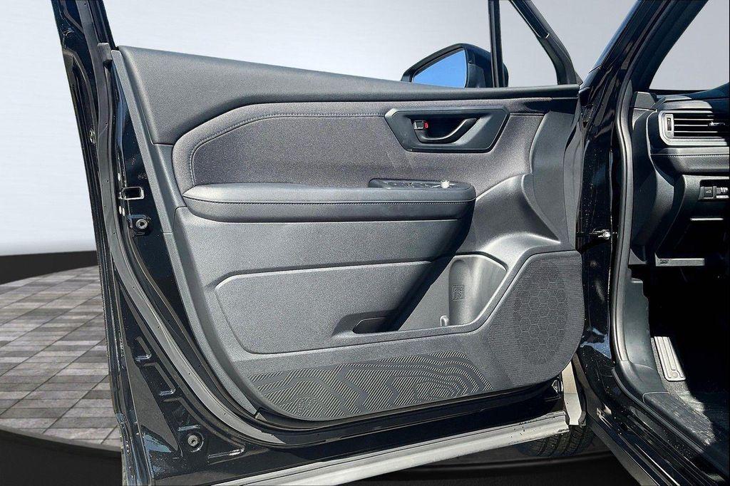 new 2025 Subaru Forester car, priced at $35,257