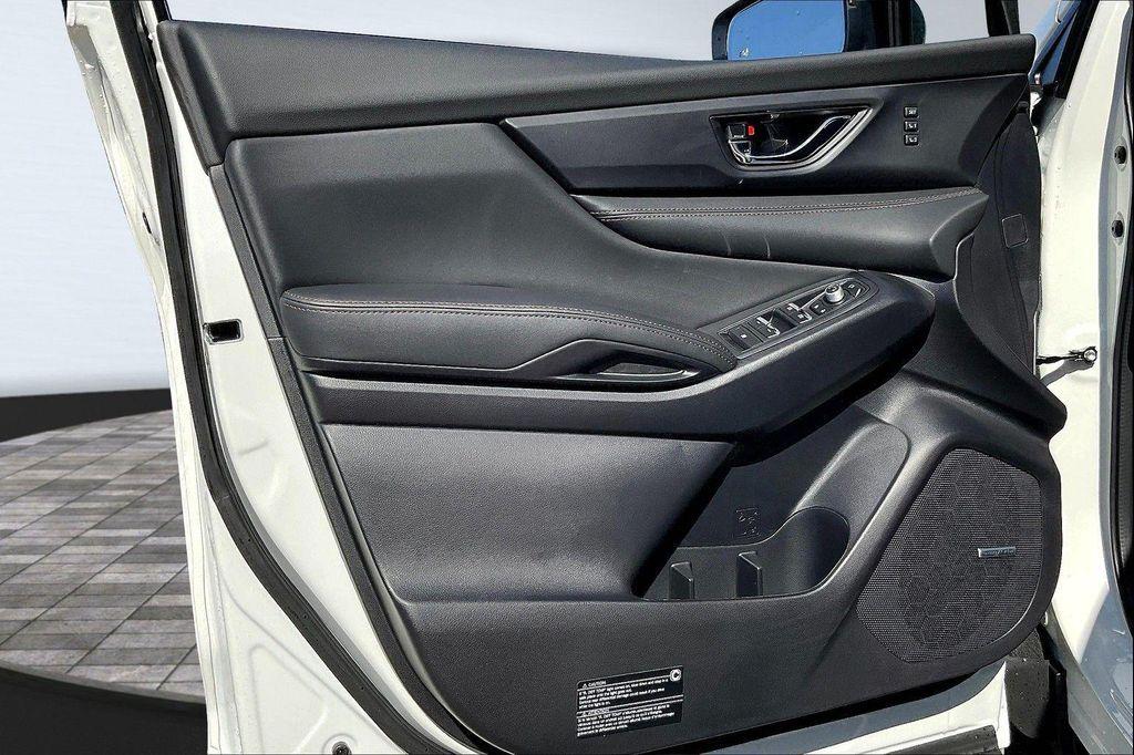 new 2025 Subaru Ascent car, priced at $46,862
