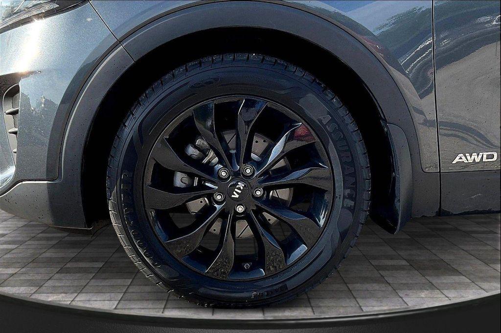 used 2020 Kia Sorento car, priced at $13,999
