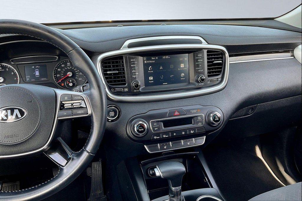used 2020 Kia Sorento car, priced at $13,999