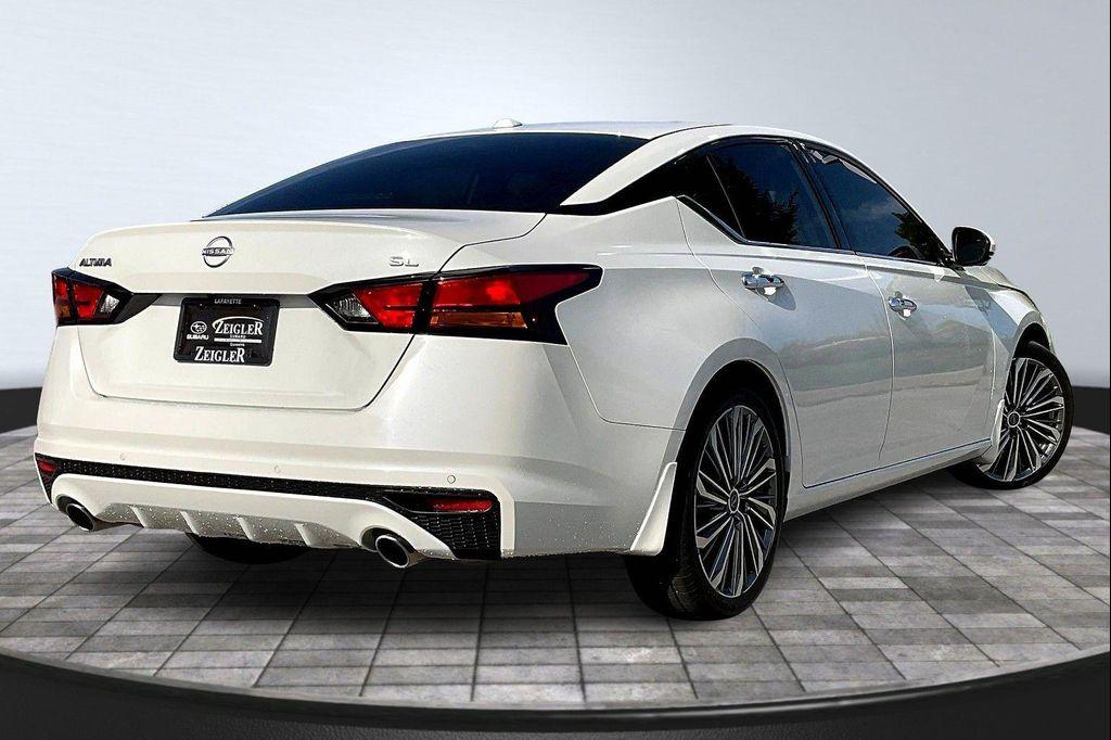 used 2024 Nissan Altima car, priced at $25,599