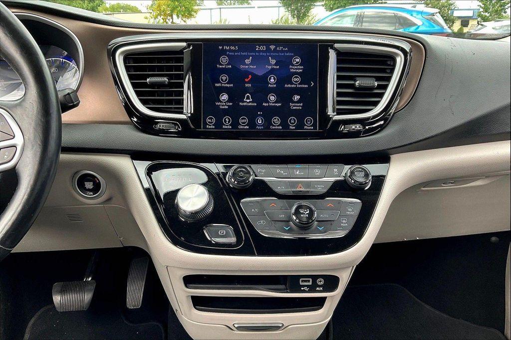 used 2019 Chrysler Pacifica car, priced at $16,530