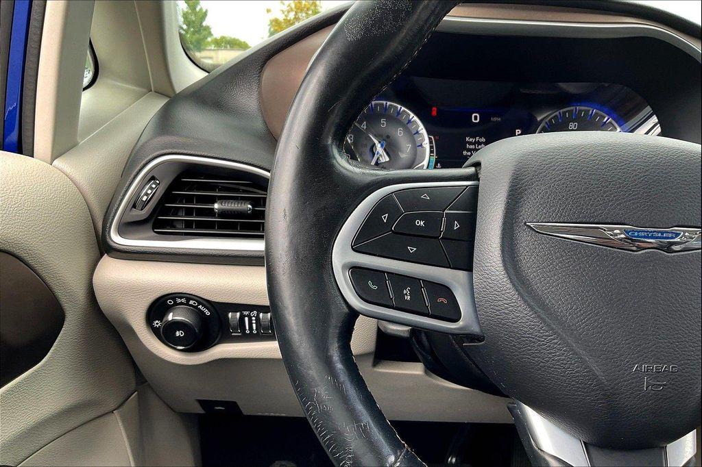 used 2019 Chrysler Pacifica car, priced at $16,530