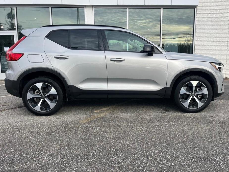 used 2024 Volvo XC40 car, priced at $35,536