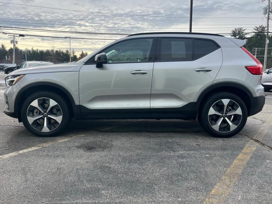 used 2024 Volvo XC40 car, priced at $35,536