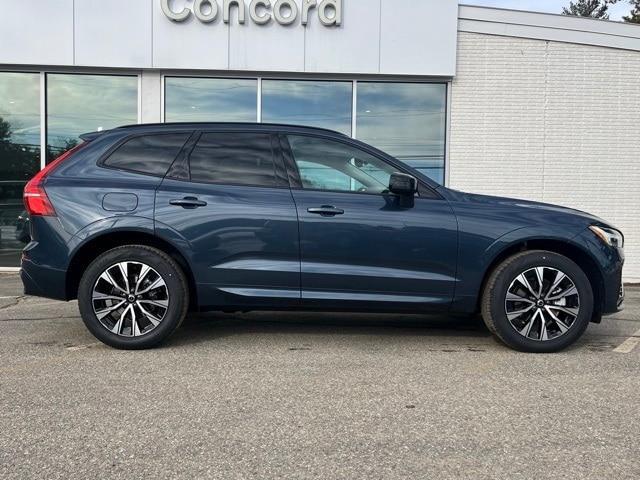 new 2025 Volvo XC60 car