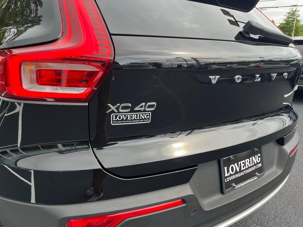 used 2025 Volvo XC40 car, priced at $32,988