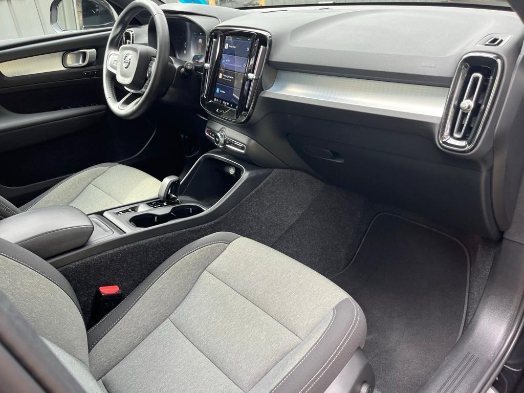 used 2025 Volvo XC40 car, priced at $32,988