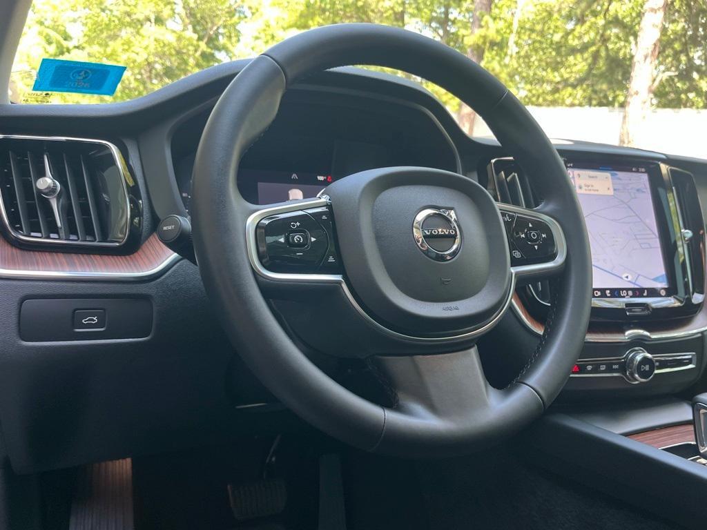 used 2023 Volvo XC60 car, priced at $42,517