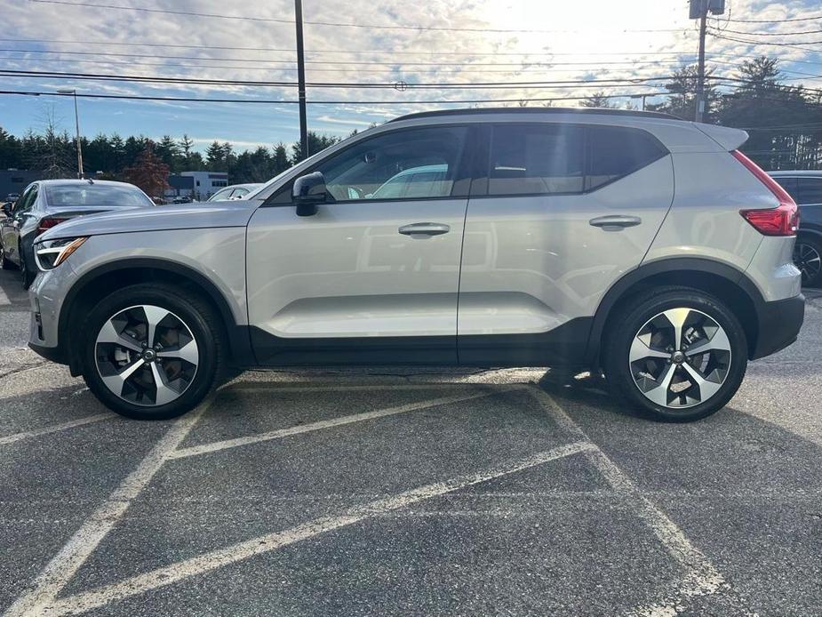 used 2024 Volvo XC40 car, priced at $35,436