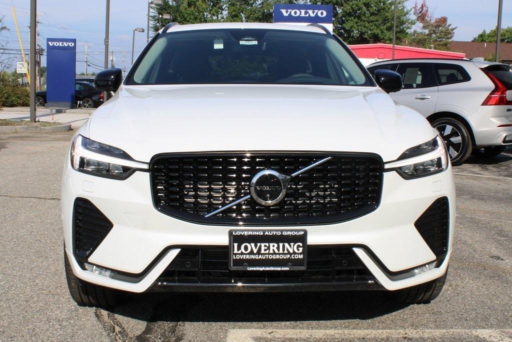 new 2025 Volvo XC60 car