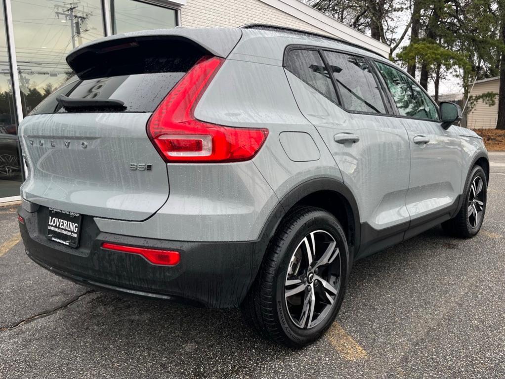 used 2024 Volvo XC40 car, priced at $31,981