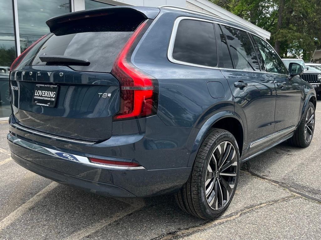 new 2025 Volvo XC90 Plug-In Hybrid car