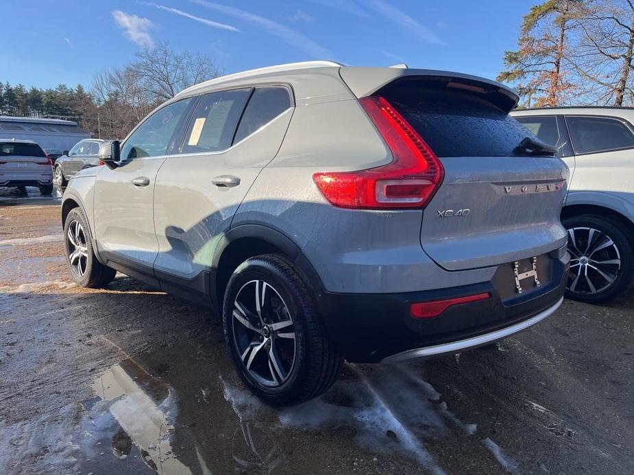 used 2024 Volvo XC40 car, priced at $32,724