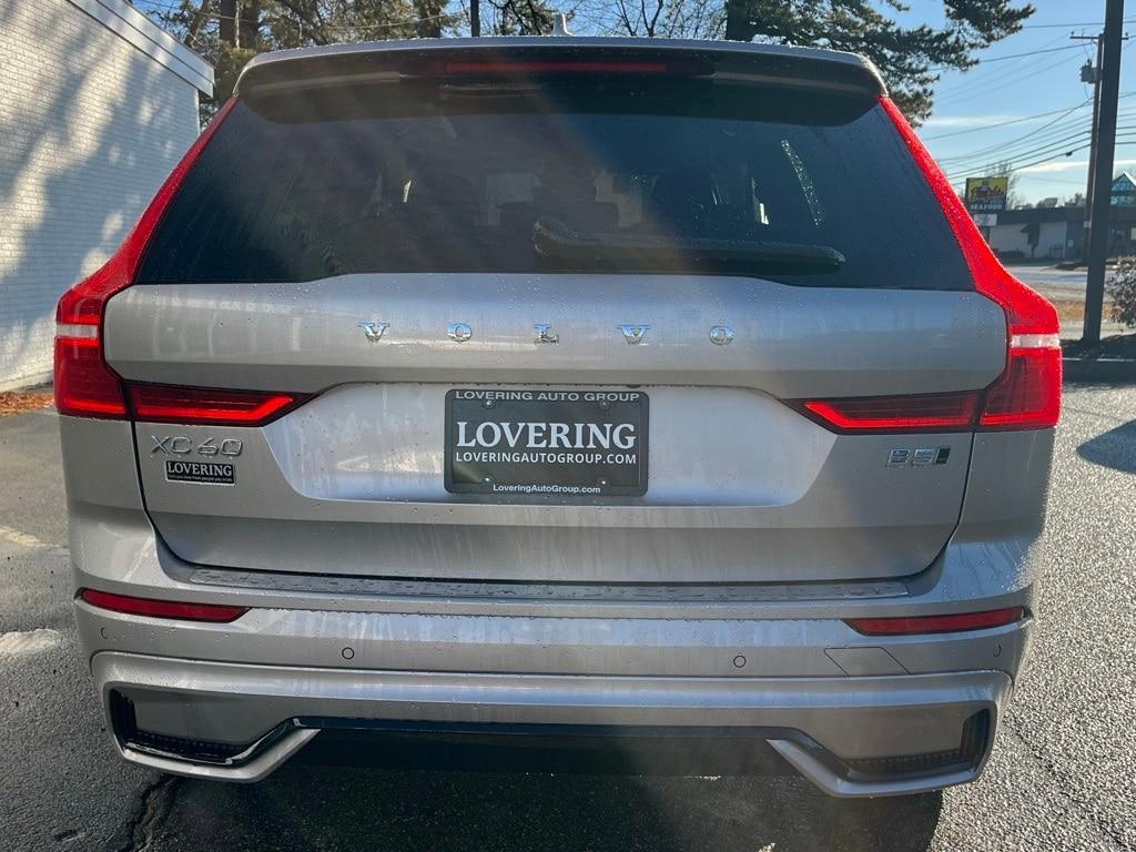 new 2025 Volvo XC60 car