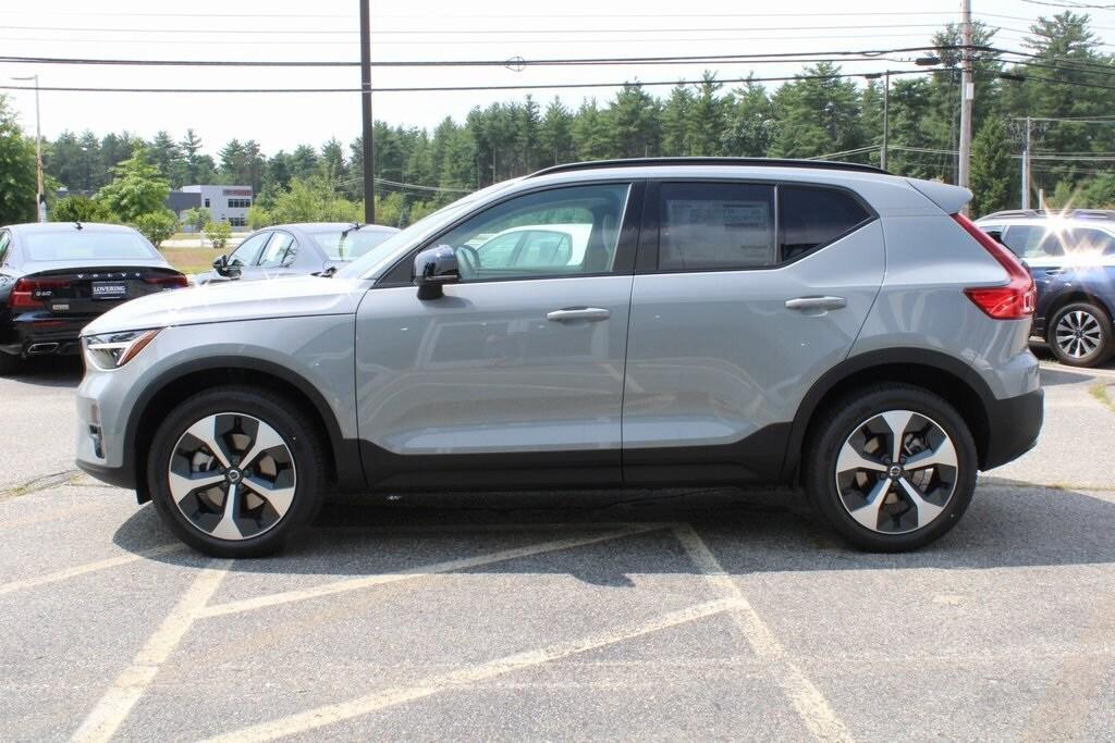 new 2025 Volvo XC40 car, priced at $48,115