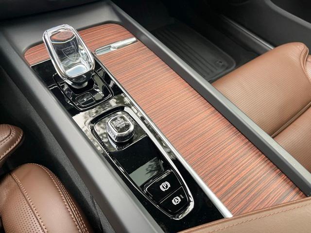 used 2024 Volvo V60 Cross Country car, priced at $45,351