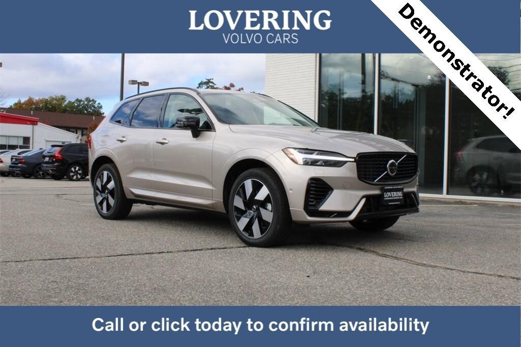 new 2025 Volvo XC60 Plug-In Hybrid car